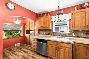 4326 W 8th St, Duluth, MN 55807 - Photo 27