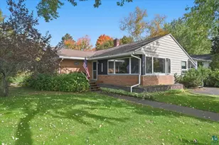 201 Ashland Ave, Carlton, MN 55718 - Photo 3
