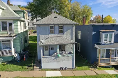 126 N 19th Ave W, Duluth, MN 55807 - Photo 1