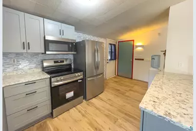 37 Bell Cr, Silver Bay, MN 55614 - Photo 7