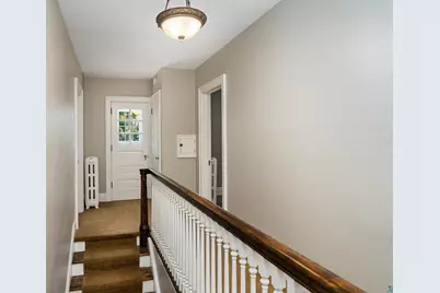 211 N 24th Ave E, Duluth, MN 55812 - Photo 33