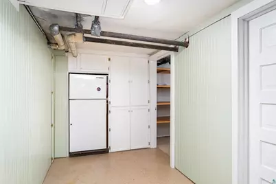 211 N 24th Ave E, Duluth, MN 55812 - Photo 59