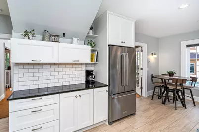 211 N 24th Ave E, Duluth, MN 55812 - Photo 19