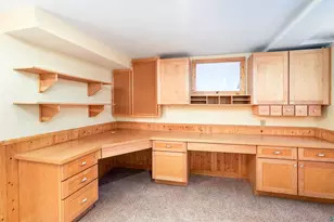 211 N 24th Ave E, Duluth, MN 55812 - Photo 51
