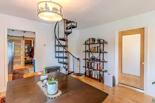 931 E Harvey St, Ely, MN 55731 - Photo 5