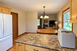 5217 Norwood St, Duluth, MN 55804 - Photo 9