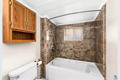 4886 1st Ave N, Duluth, MN 55803 - Photo 37