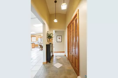 650 Leicester Ave, Duluth, MN 55803 - Photo 3