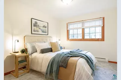 650 Leicester Ave, Duluth, MN 55803 - Photo 17