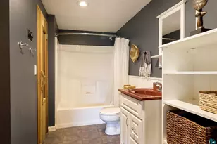650 Leicester Ave, Duluth, MN 55803 - Photo 39