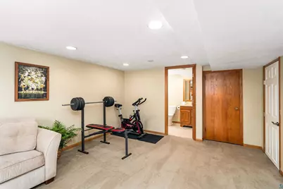 124 E Calvary Rd, Duluth, MN 55803 - Photo 25