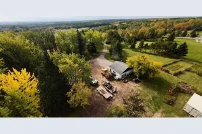 5881 Old Hwy 61, Duluth, MN 55810 - Photo 3