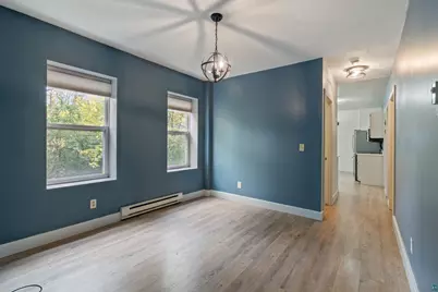 516 W 5th St #1, Duluth, MN 55806 - Photo 5