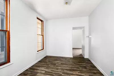 1125 E 4th St, Duluth, MN 55805 - Photo 9
