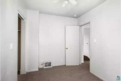 1125 E 4th St, Duluth, MN 55805 - Photo 29