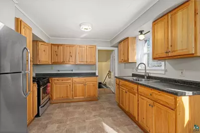 115 1st St, Proctor, MN 55810 - Photo 11