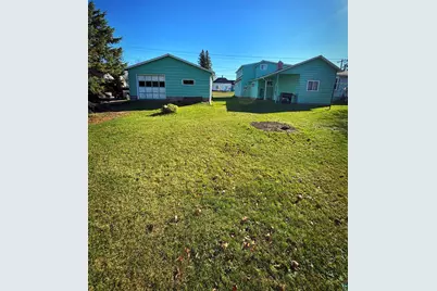 1505 6th St W, Ashland, WI 54806 - Photo 3
