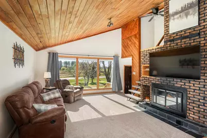697 Ableiter Rd, Wrenshall, MN 55797 - Photo 5