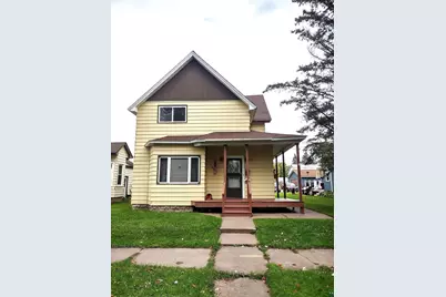 806 Prentice Ave, Ashland, WI 54806 - Photo 1