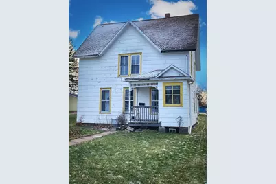 913 Beaser Ave, Ashland, WI 54806 - Photo 1