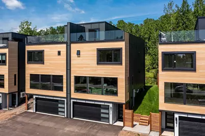 3721 London Rd #10, Duluth, MN 55804 - Photo 1