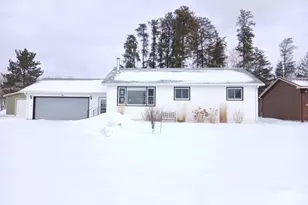 26 Cottonwood Ct, Babbitt, MN 55706 - Photo 1