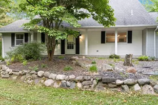 318 Viking Dr, Hoyt Lakes, MN 55750 - Photo 1