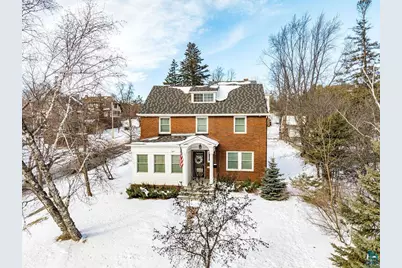 2301 E 4th St, Duluth, MN 55812 - Photo 1