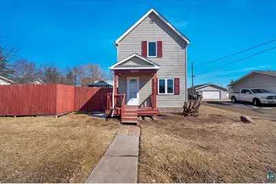 2210 Washington Ave, Superior, WI 54880 - Photo 1