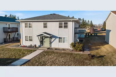 49 E 4th St, Superior, WI 54880 - Photo 1