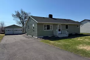 102 Hays Creek, Silver Bay, MN 55614 - Photo 1