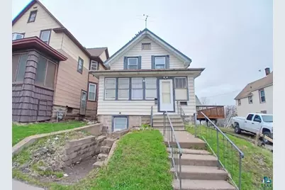 610 N 24th Ave W, Duluth, MN 55806 - Photo 1