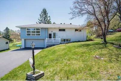 820 Claymore St, Duluth, MN 55803 - Photo 1