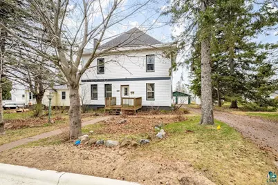 4328 Oneida St, Duluth, MN 55804 - Photo 1