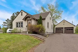 2120 Carlton Ave, Cloquet, MN 55720 - Photo 1