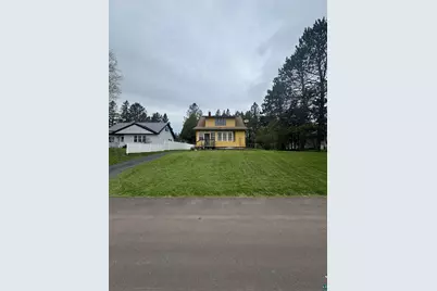 8719 Lawn St, Duluth, MN 55810 - Photo 1