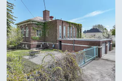 2306 E 5th St, Superior, WI 54880 - Photo 1