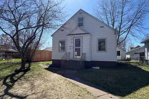 2619 2nd Ave W, Hibbing, MN 55746 - Photo 1