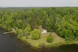 3883 Pleasant Ln, Eveleth, MN 55734 - Photo 1