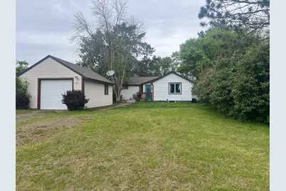 1505 Selmser Ave, Cloquet, MN 55720 - Photo 1