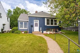 2025 E 8th St, Duluth, MN 55812 - Photo 1