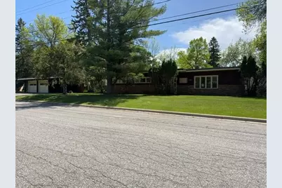 1301 13th Ave, International Falls, MN 56649 - Photo 1