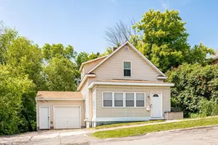 1025 W 3rd St, Duluth, MN 55806 - Photo 1