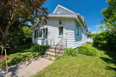 1203 S 20th St, Virginia, MN 55792 - Photo 1