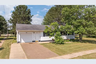 20 Ivy Blvd, Babbitt, MN 55706 - Photo 1