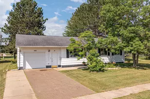 20 Ivy Blvd, Babbitt, MN 55706 - Photo 1