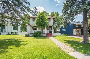 2424 E 8th St, Duluth, MN 55812 - Photo 1