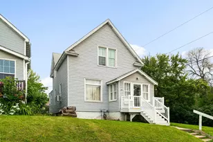 3001 Devonshire St, Duluth, MN 55806 - Photo 1