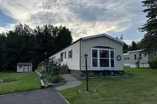 5 Barker Dr, Duluth, MN 55808 - Photo 1