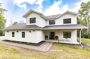 3464 W Tischer Rd, Duluth, MN 55803 - Photo 1